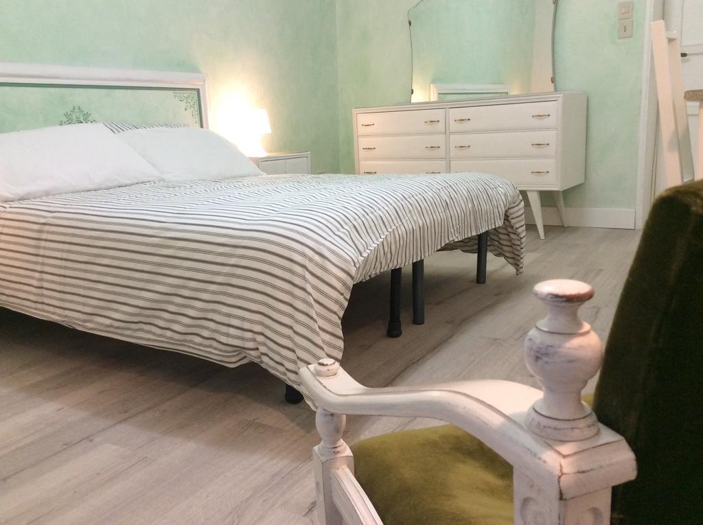 佩鲁贾 卡梅雷卡桑德拉旅馆酒店 外观 照片